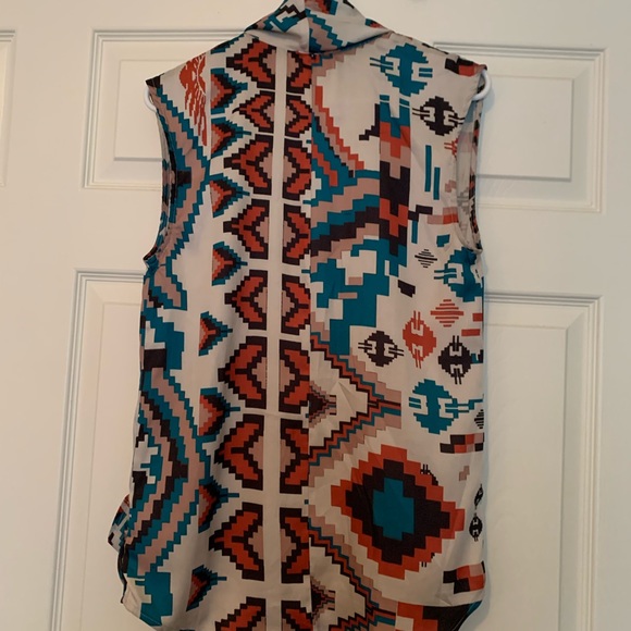 Vest🔥4/$20 - Picture 2 of 3